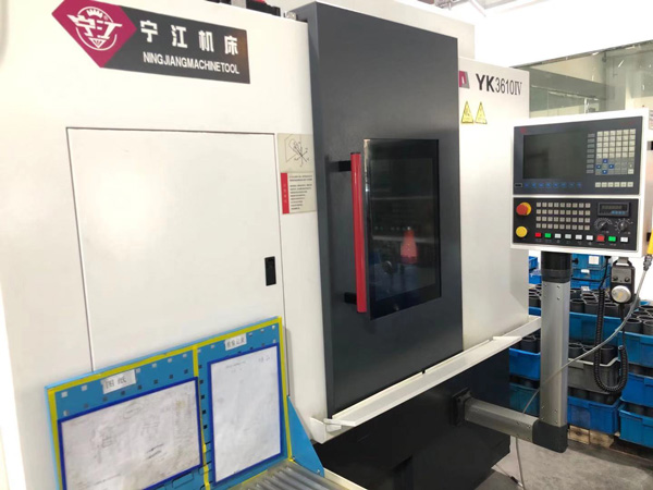 齿加工设备(图1)